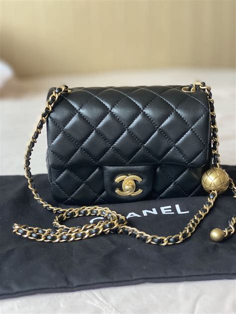 CHANEL Pearl Crush Mini 2